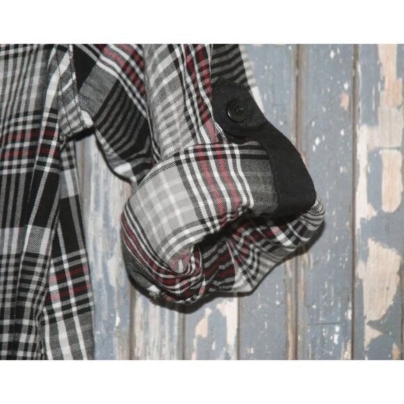 Sean John Boy's Shirt SZ M Black Plaid Button Up Elbow Patches Roll Tab Sleeves - Picture 4 of 8